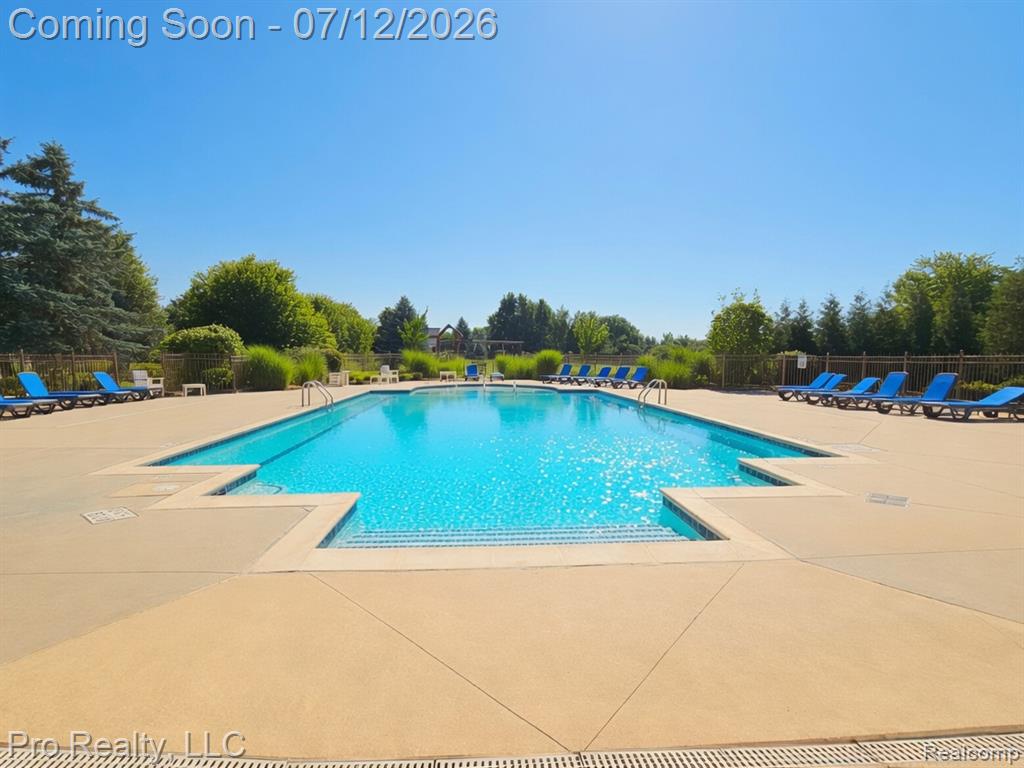 13838 Fawn Woods Court, Plymouth, MI 48170 — Photo 36