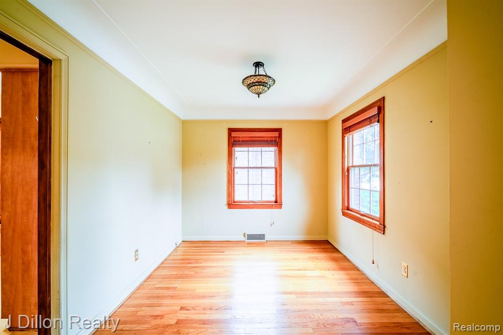 640 N Elizabeth Street, Dearborn, MI 48128 — Photo 24