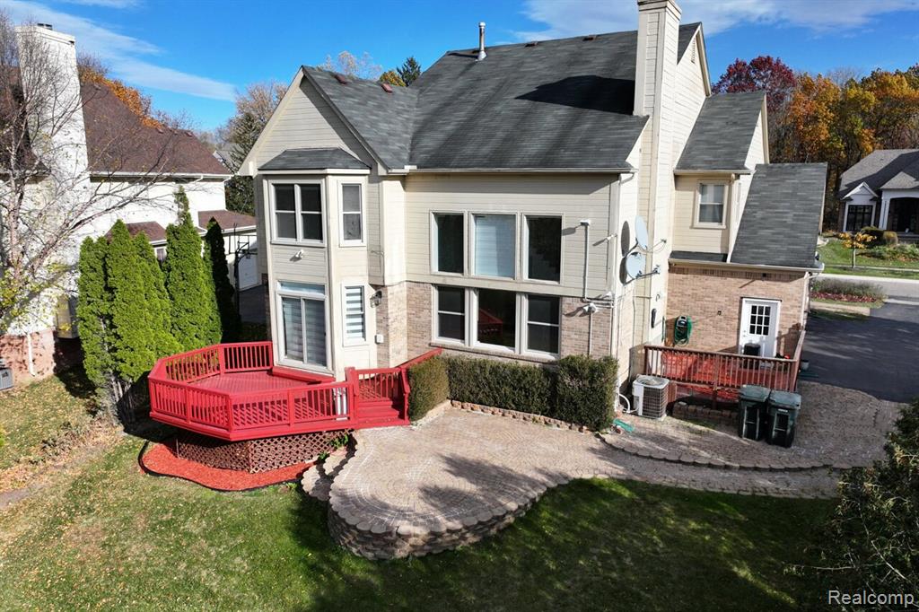 7418 Rafford Lane, West Bloomfield, MI — Photo 65
