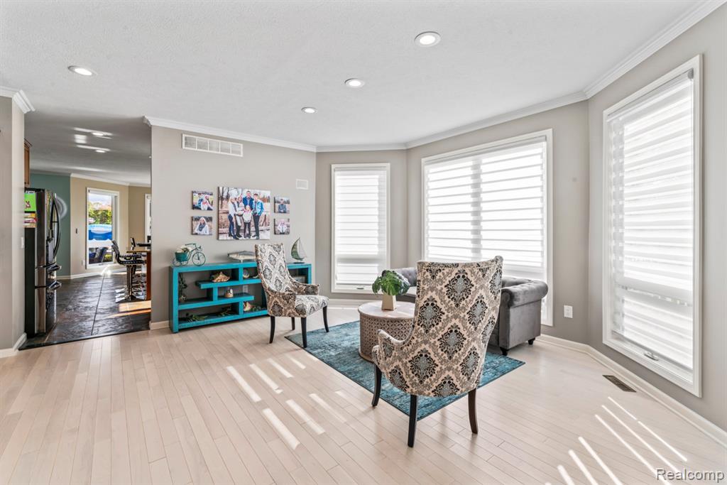 16083 Whitehead Drive, Linden, MI 48451 — Photo 33