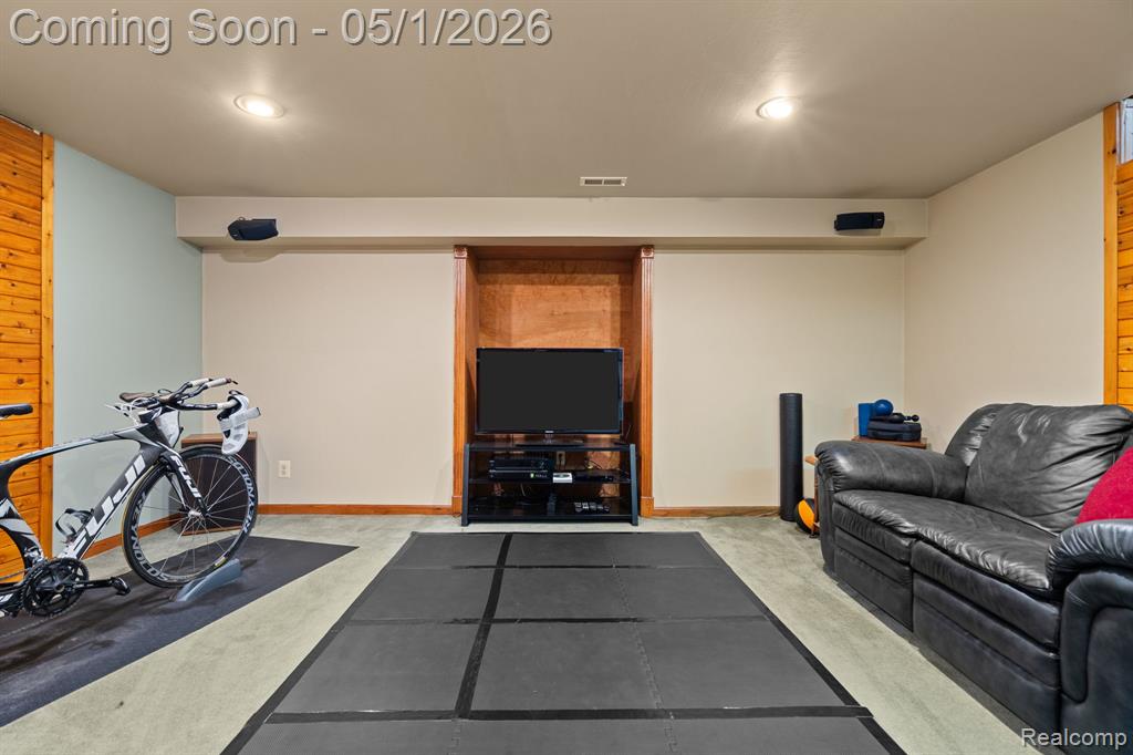 1861 Twin Sun Circle, Walled Lake, MI 48390 — Photo 75