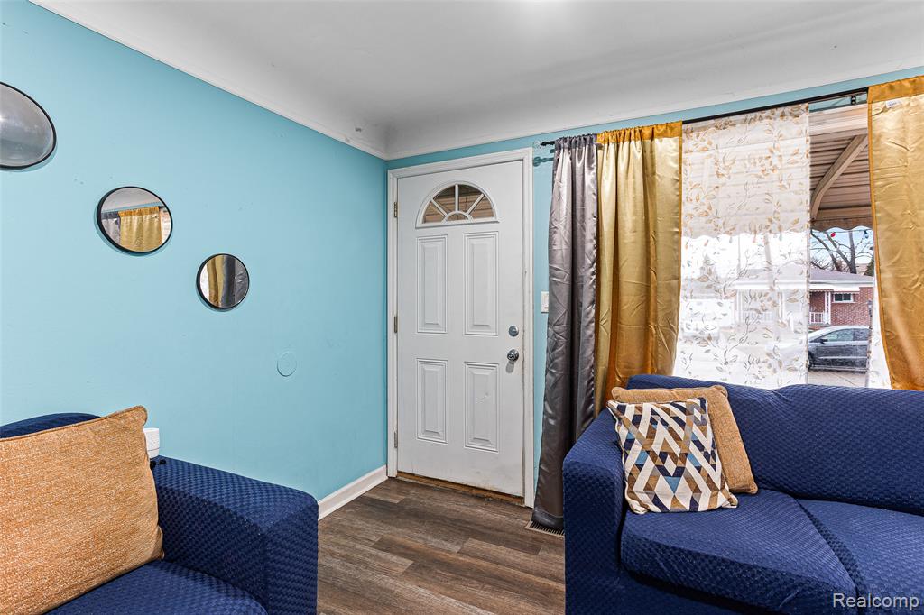 940 Stewart Avenue, Lincoln Park, MI 48146 — Photo 4