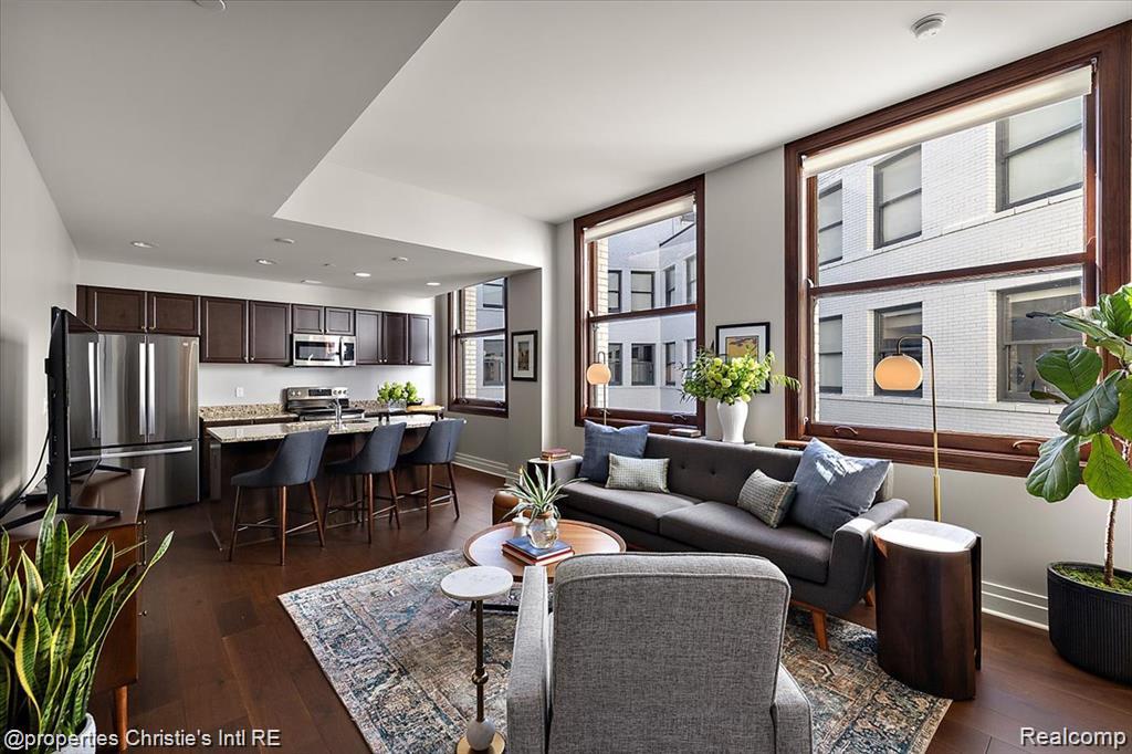 1 Park Avenue - Photo 5