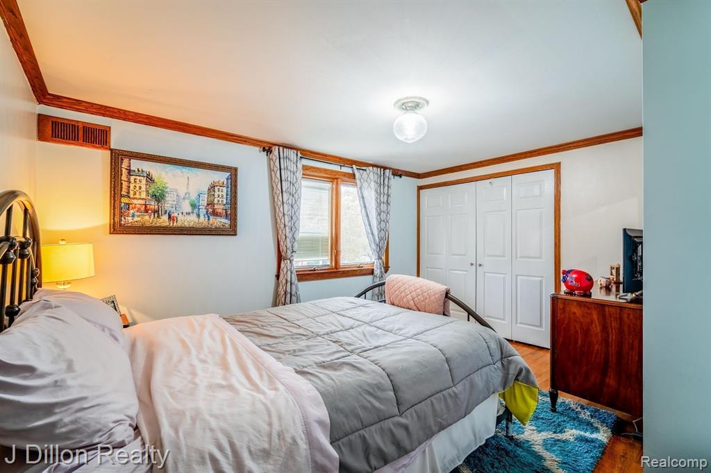 43682 LOMBARDY Drive, Canton, MI 48187 — Photo 38