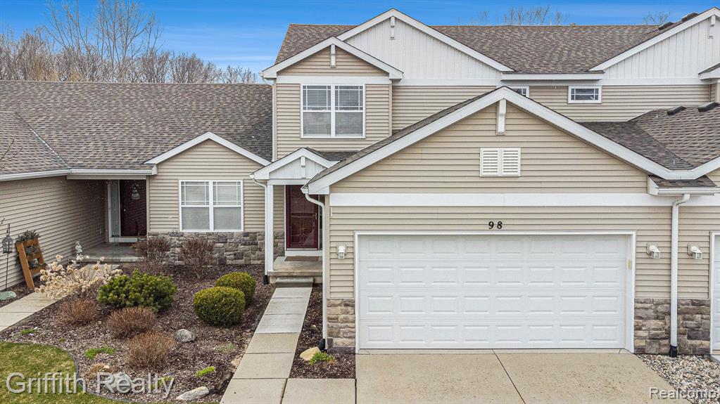 98 SEDUM, Howell, MI 48843 — Photo 30