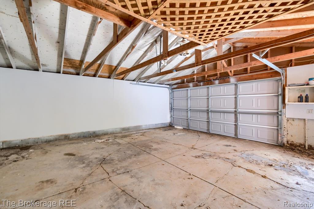 1401 Hillside Drive, Flint, MI 48532 — Photo 41