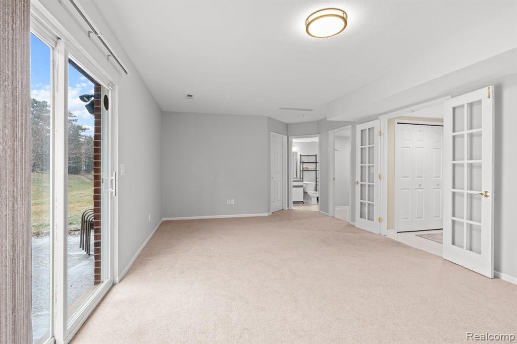 41306 WESTFIELD Circle, Canton, MI 48188 — Photo 18