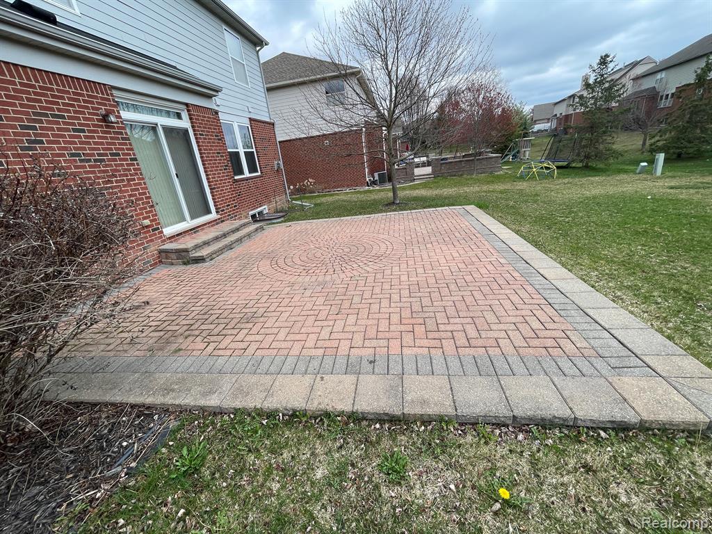 41693 CRANE Way, Novi, MI — Photo 36