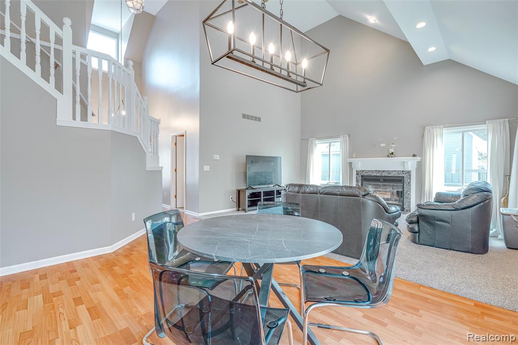 461 Alexander Drive, Commerce Twp, MI 48390 — Photo 17