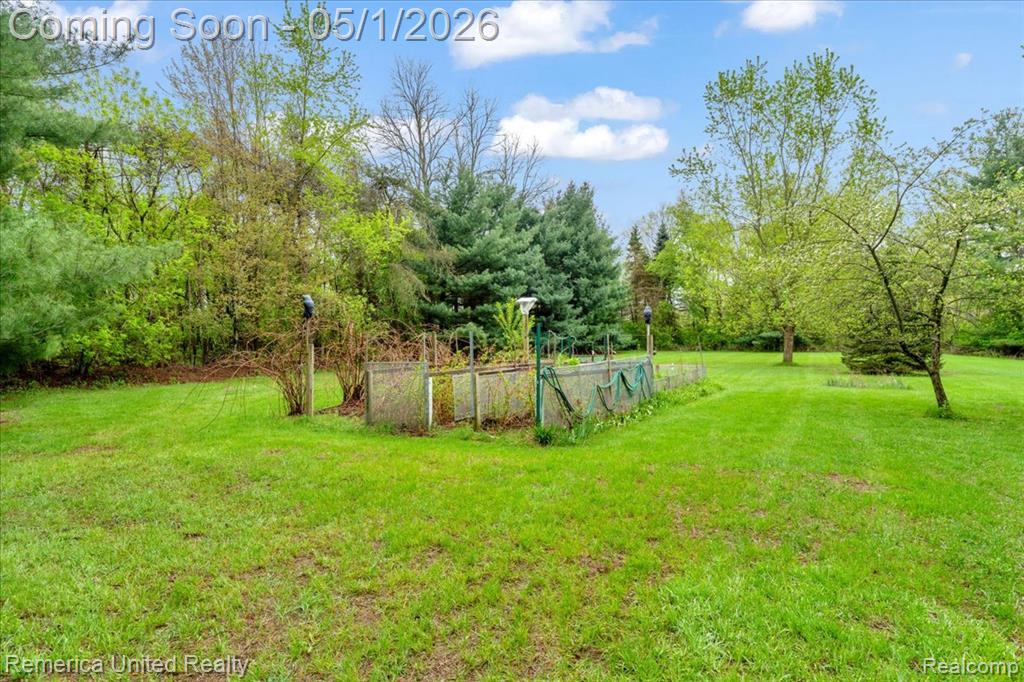 48901 Hanford Road, Canton, MI 48187 — Photo 32