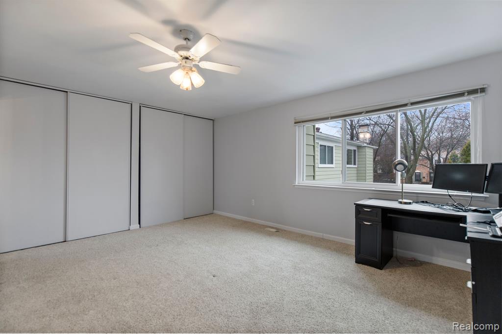 1920 WICKHAM Street, Royal Oak, MI 48073 — Photo 17