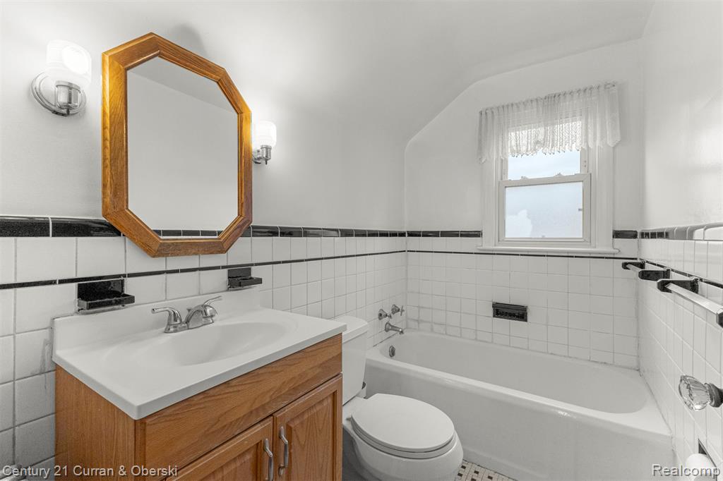 4875 Maple Street, Dearborn, MI 48126 — Photo 22