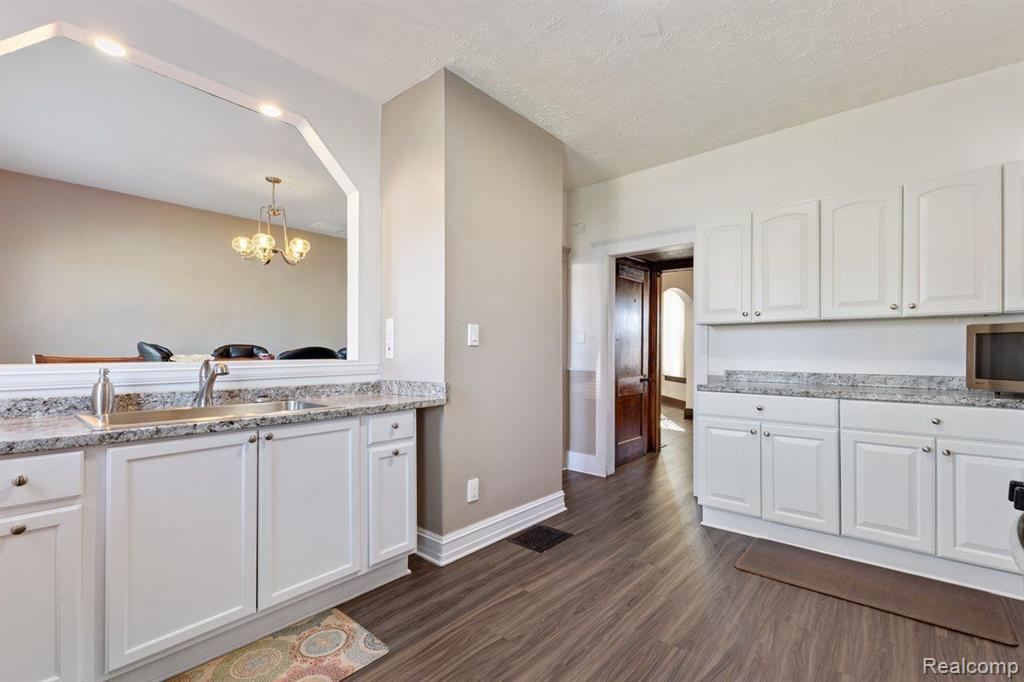 7106 LISBON Street, Detroit, MI 48209 — Photo 9