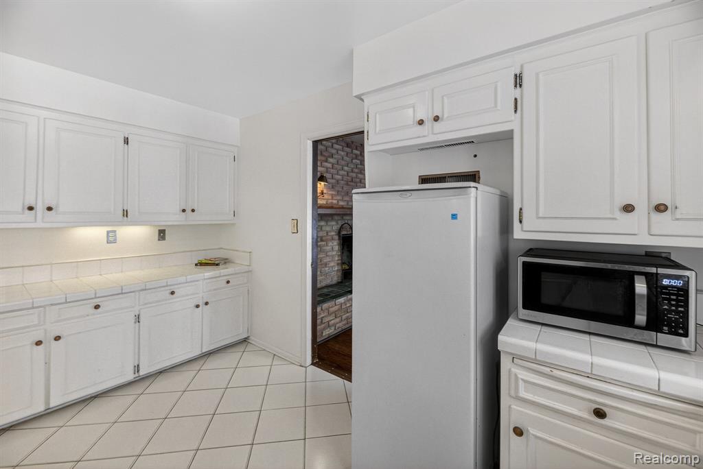 5551 Sugar Bush Lane, Flint, MI 48532 — Photo 19