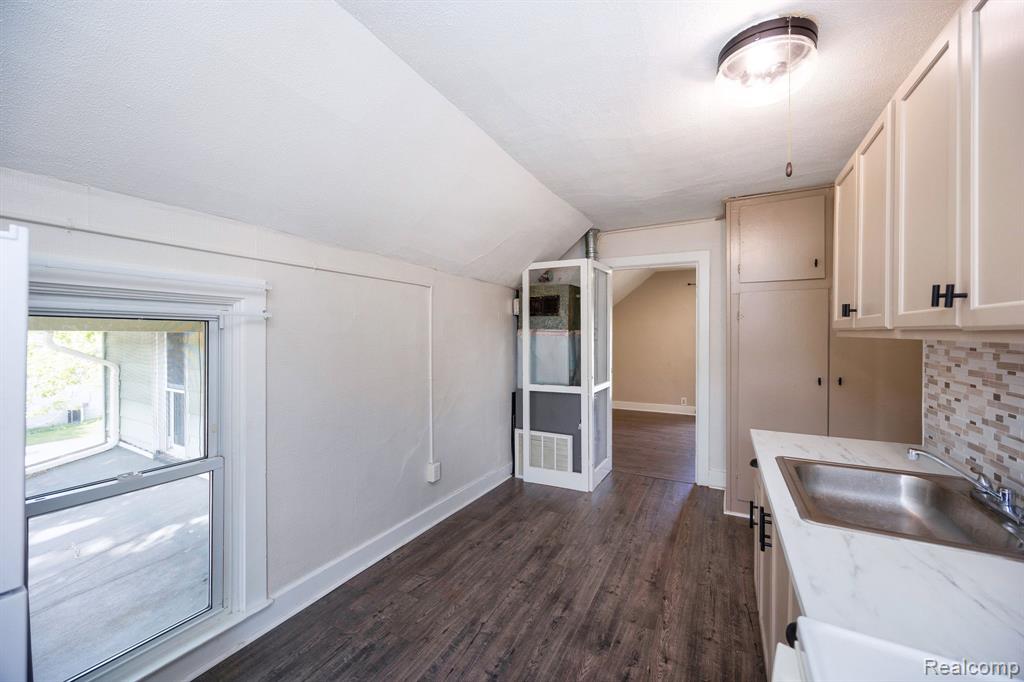 250 1st Street, Milan, MI 48160 — Photo 30