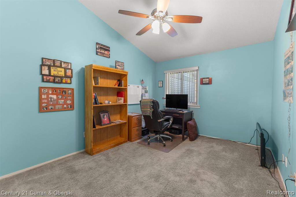 6541 DEERHURST Drive, Westland, MI — Photo 19