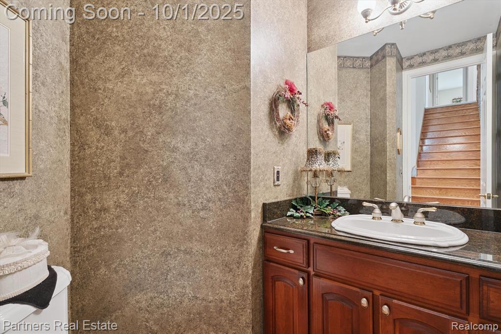 8044 Alta Vista Drive, Pinckney, MI 48169 — Photo 27