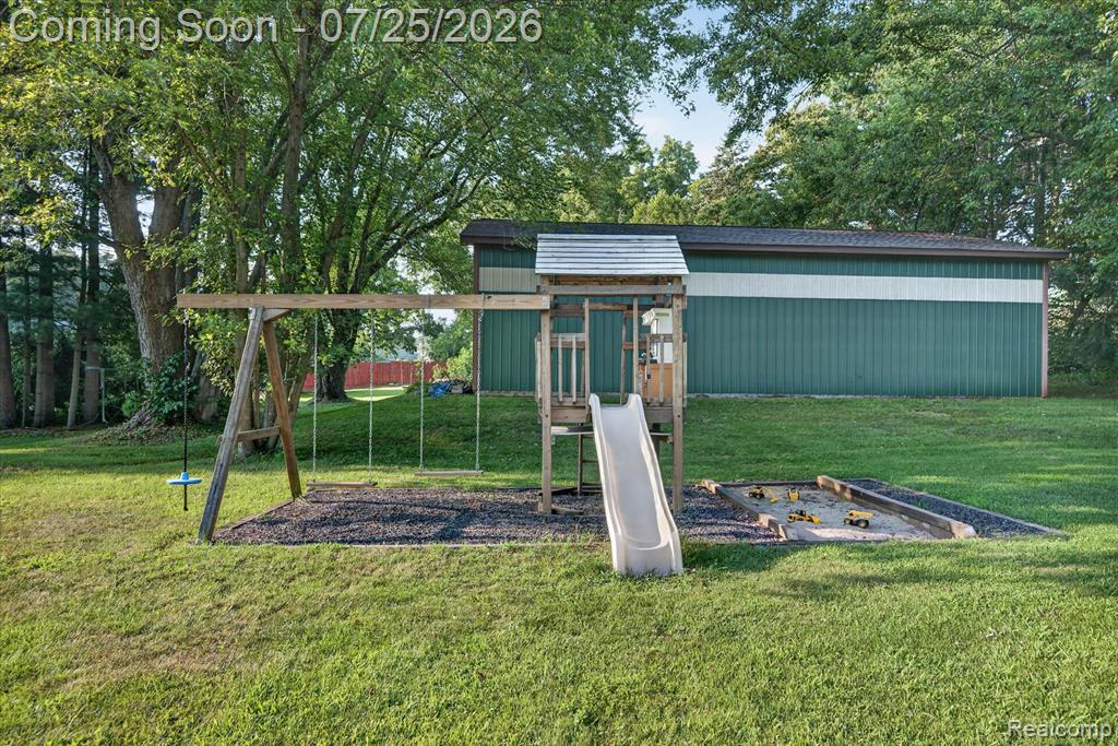 403 Main Street, Gregory, MI 48137 — Photo 30