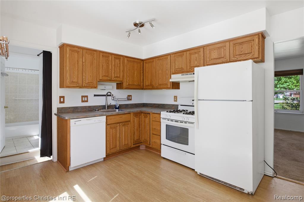5941 Willowbridge Road, Ypsilanti, MI 48197 — Photo 9