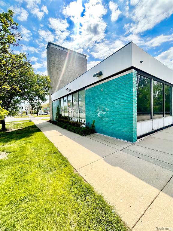 19301 W McNichols Road - Photo 3