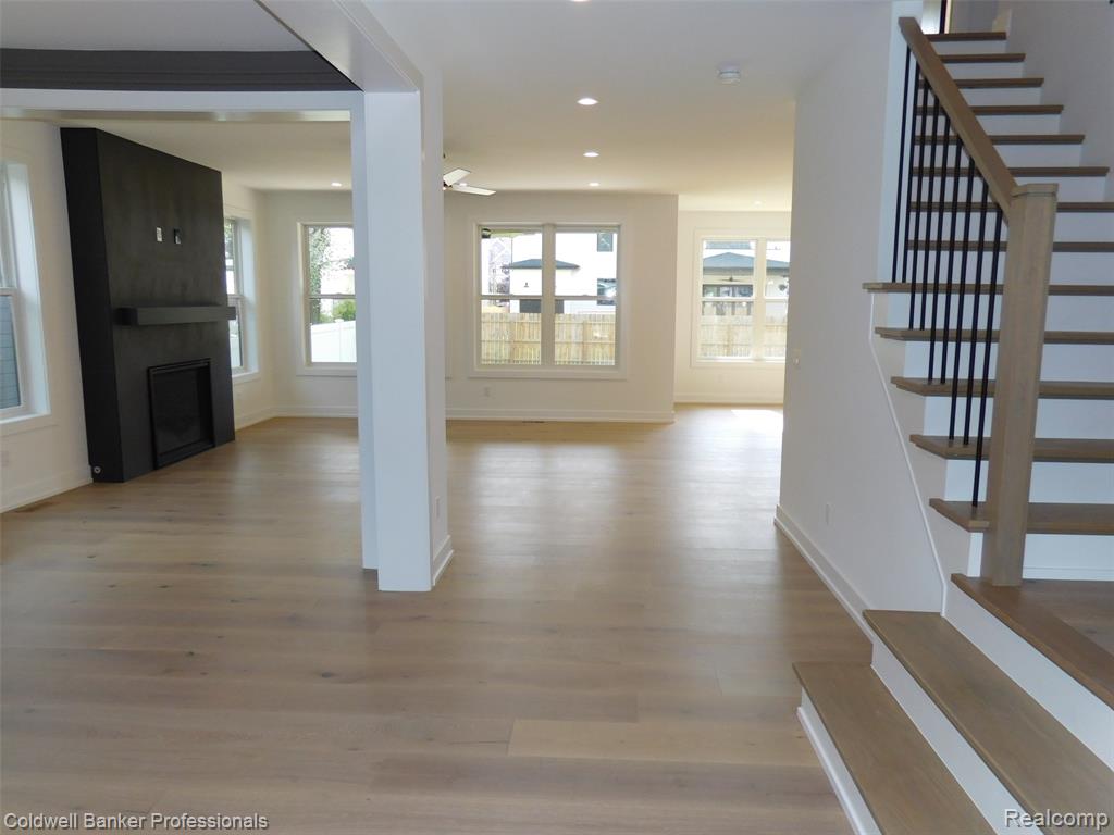 4247 Hampton Boulevard, Royal Oak, MI 48073 — Photo 5