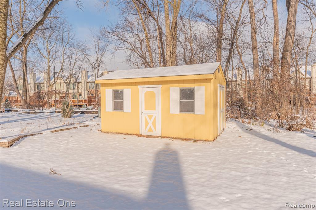 41958 Sunderland Drive, Canton, MI 48187 — Photo 13