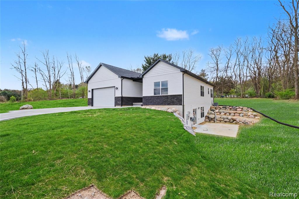 17311 Timber Creek, Holly, MI 48442 — Photo 33