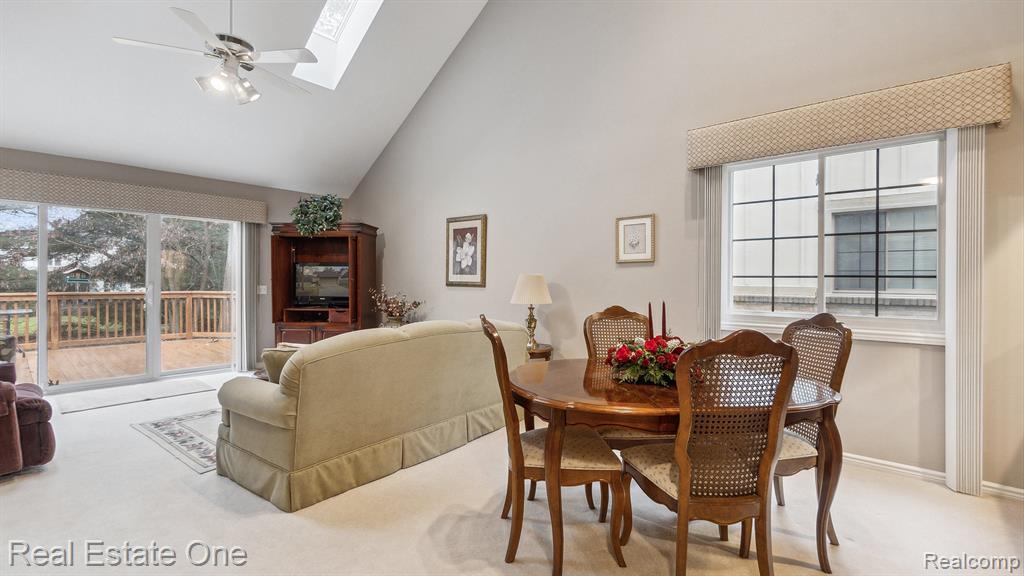 741 RED MAPLE Lane, Wixom, MI 48393 — Photo 4
