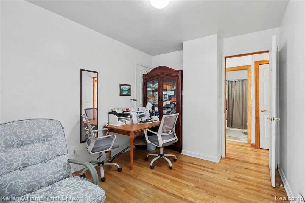 23070 Rosewood Street, Oak Park, MI 48237 — Photo 15