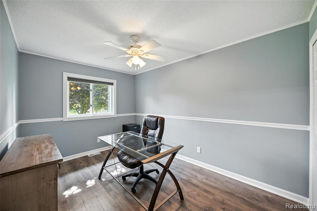 66100 Romeo Plank Road, Ray, MI — Photo 19