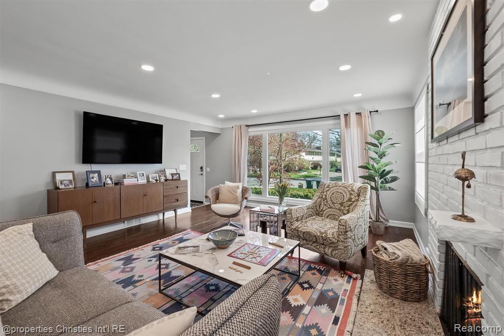 956 Northlawn Boulevard, Birmingham, MI 48009 — Photo 4