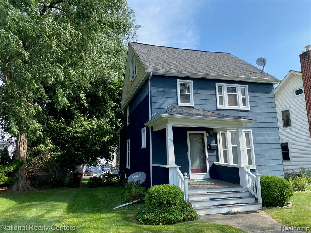 630 W University Drive, Rochester, MI 48307 — front exterior