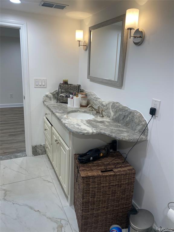 9834 Brookfield Street, Livonia, MI 48150 — Photo 24
