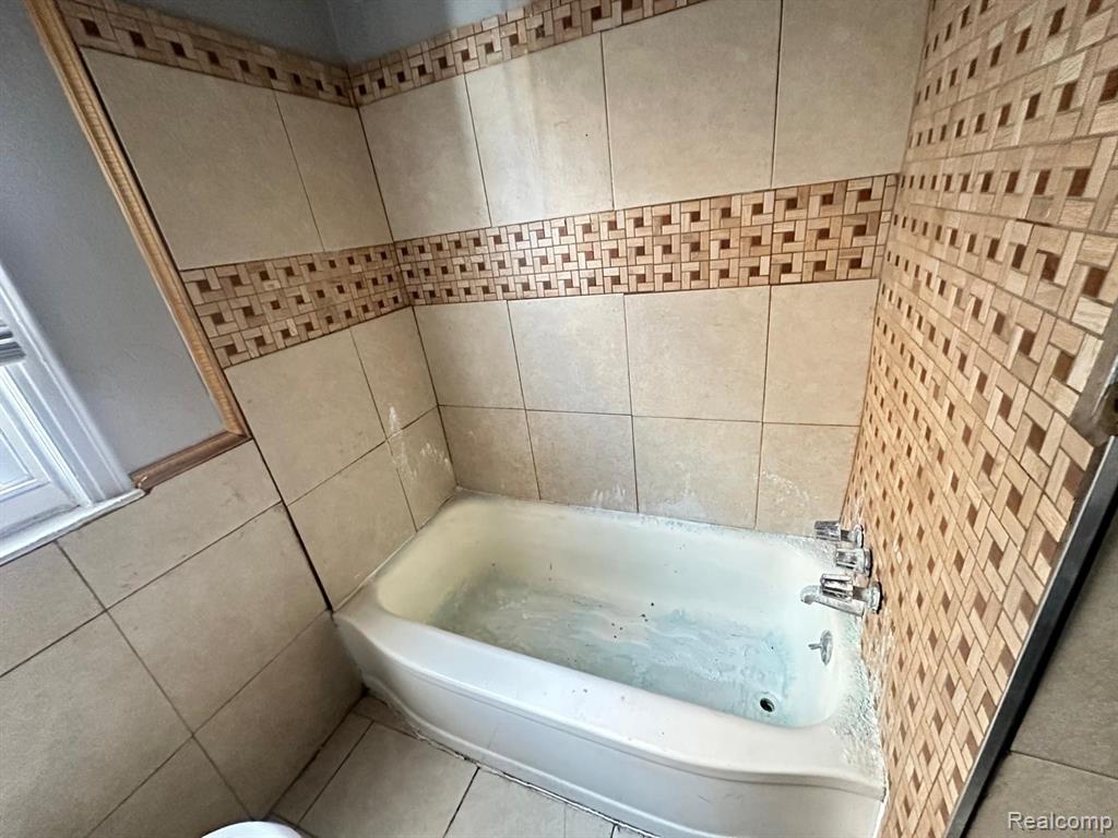 11360 Prest Street, Detroit, MI 48227 — Photo 17