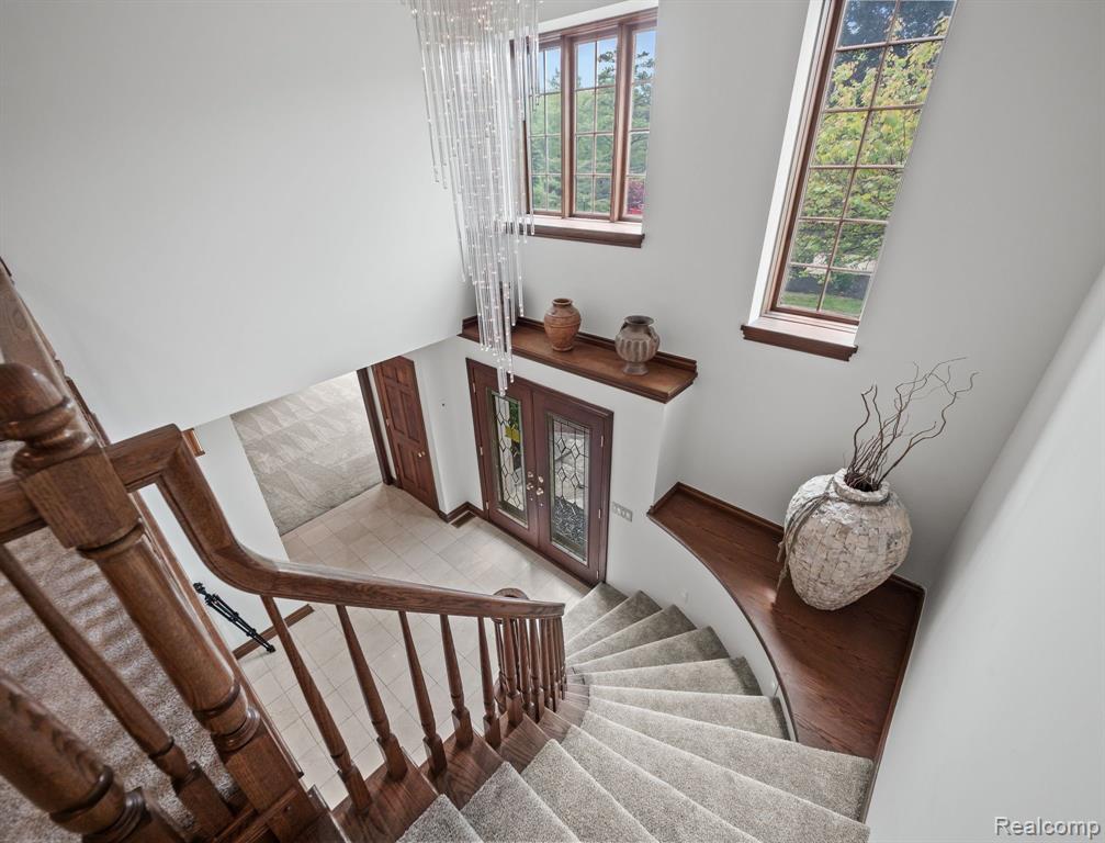 4932 SUSANS Way, Bloomfield Hills, MI 48302 — Photo 27