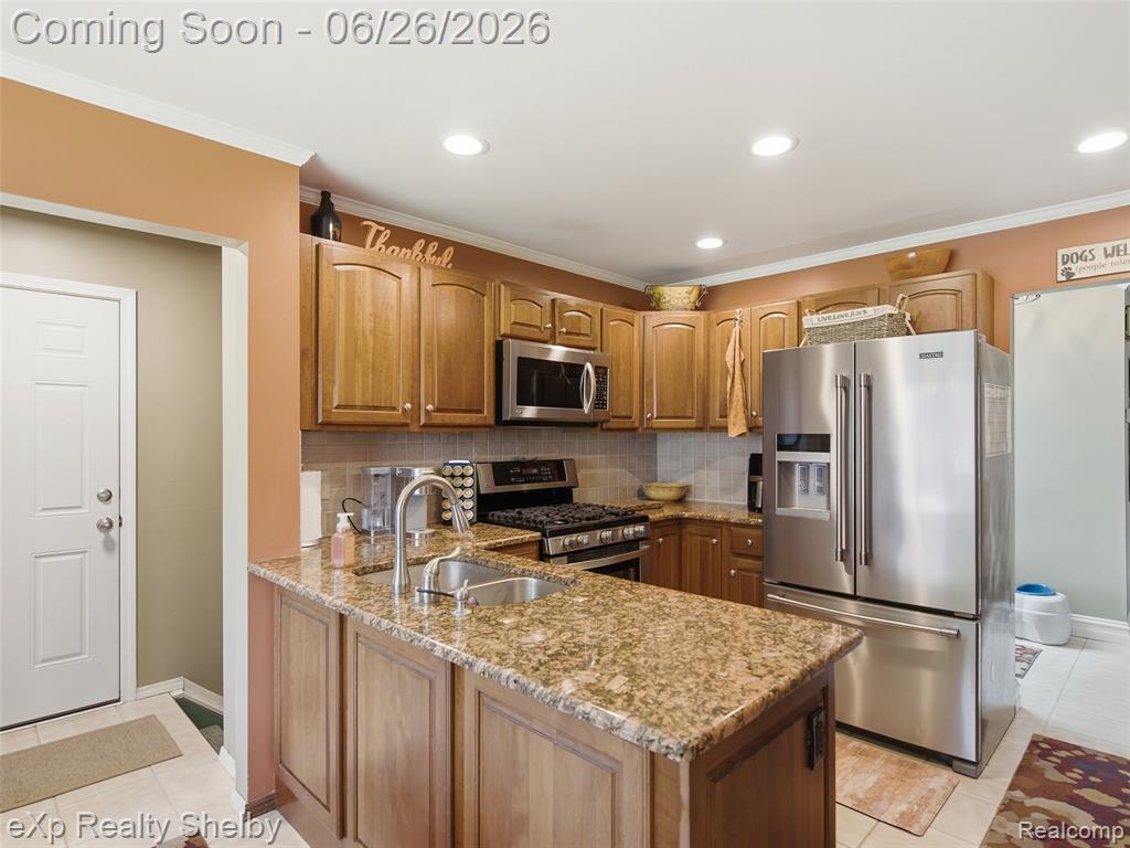 47621 Valley Forge Drive, Macomb, MI 48044 — Photo 11