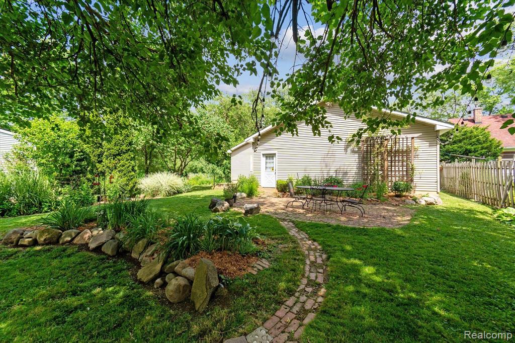 1465 FULMER Street, Ann Arbor, MI 48103 — Photo 45