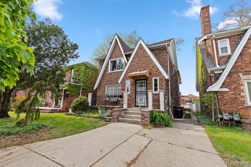 7042 THATCHER Street, Detroit, MI 48221 — front exterior