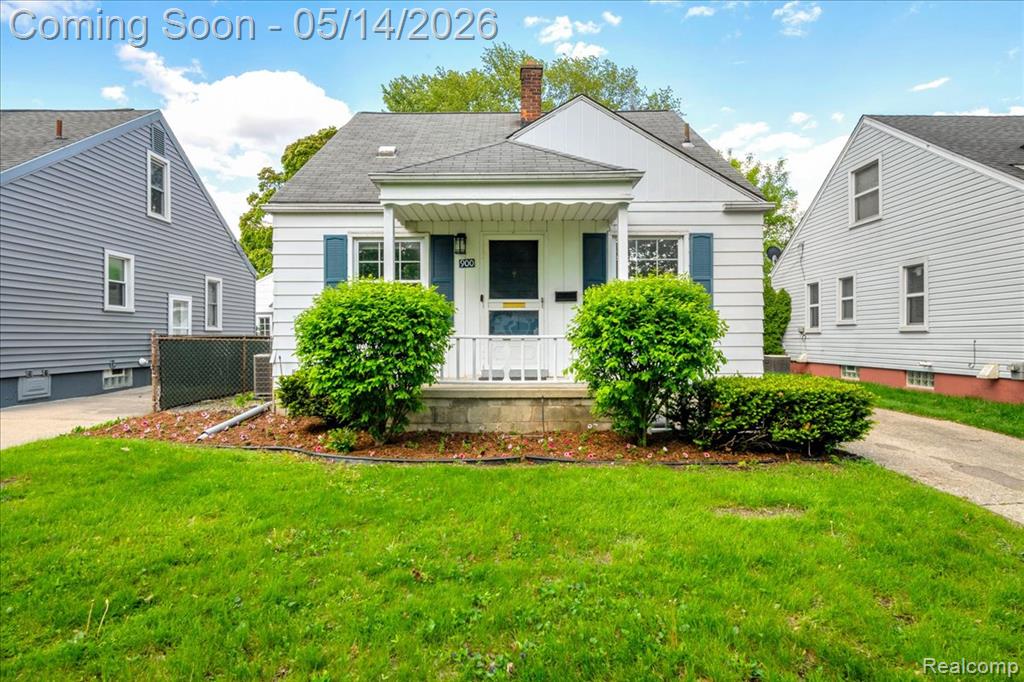 900 N Edison Avenue, Royal Oak, MI 48067 — front exterior