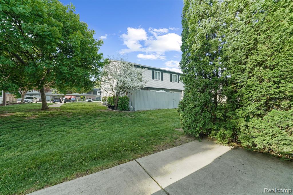 41257 S Woodbury Green Drive, Belleville, MI 48111 — Photo 35