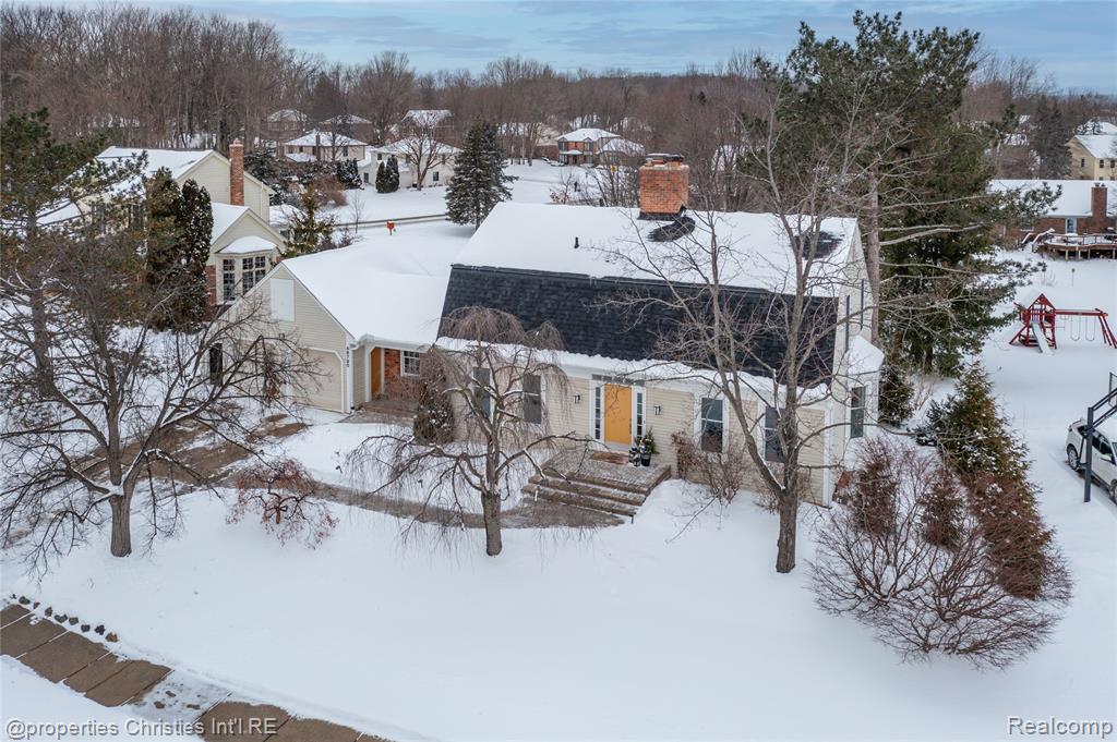 48790 Pinehill Drive, Plymouth, MI 48170 — Photo 4