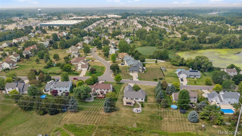 493 Cloverview Lane, Howell, MI 48843 — Photo 62