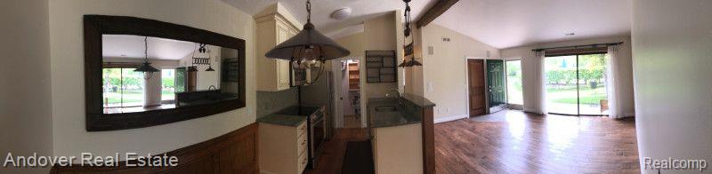 434 WATER TOWER Circle, Brighton, MI 48116 — Photo 3