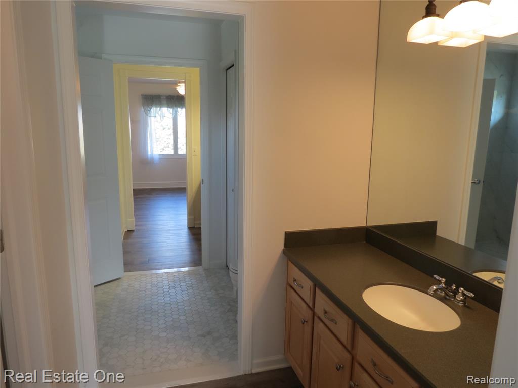 45702 Balfour Court, Novi, MI 48377 — Photo 48