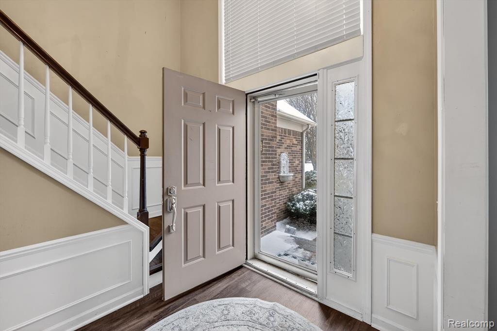 47497 Fox Run Drive, Canton, MI 48187 — Photo 12