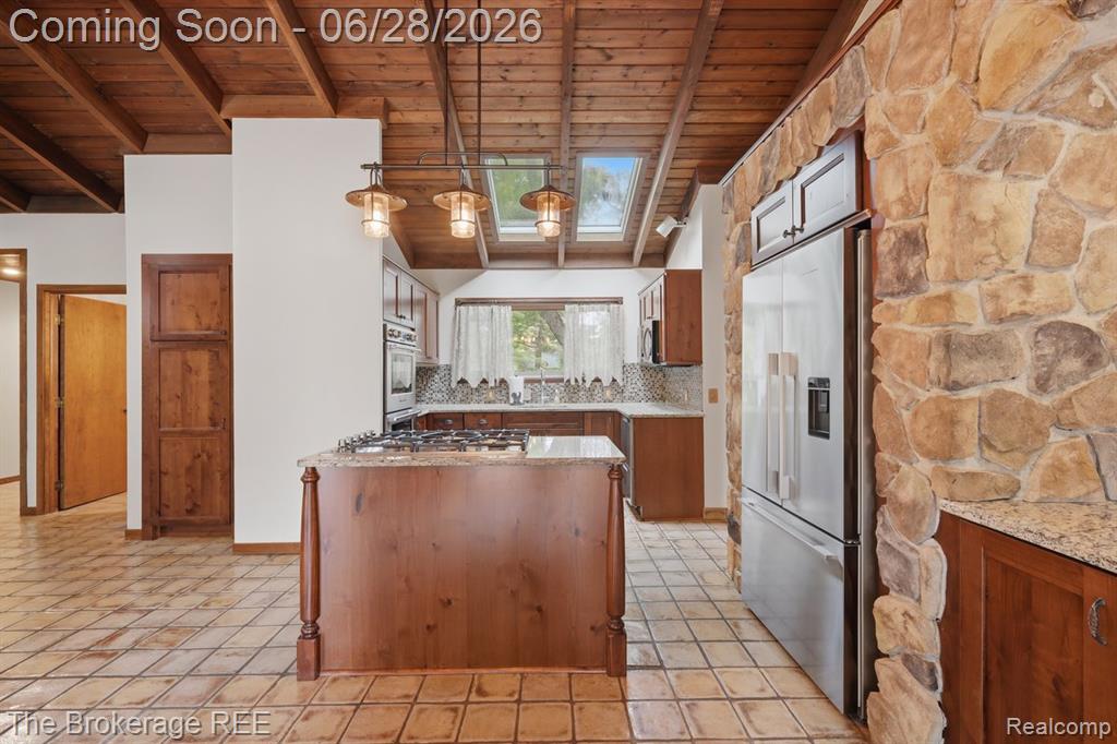 8475 Knox Road, Clarkston, MI 48348 — Photo 20