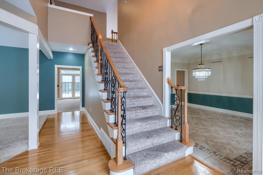 5475 Woodfield Parkway, Grand Blanc, MI 48439 — Photo 10