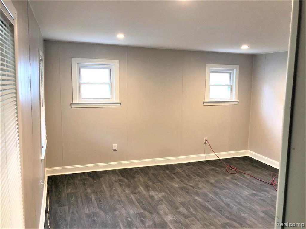 315 Miles Street, Ypsilanti, MI 48198 — Photo 2