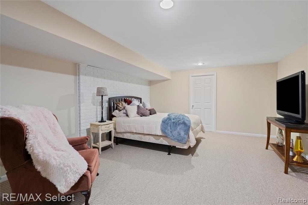 5293 Lin Hill Drive, Swartz Creek, MI 48473 — Photo 35