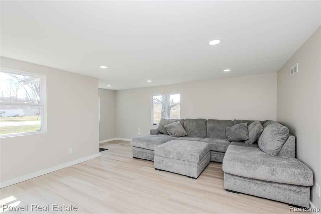 4118 Griswold Road, Port Huron, MI 48060 — Photo 19